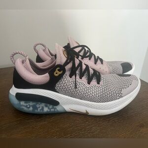 Nike woman’s Joyride Flynit running shoes sneakers plum -10